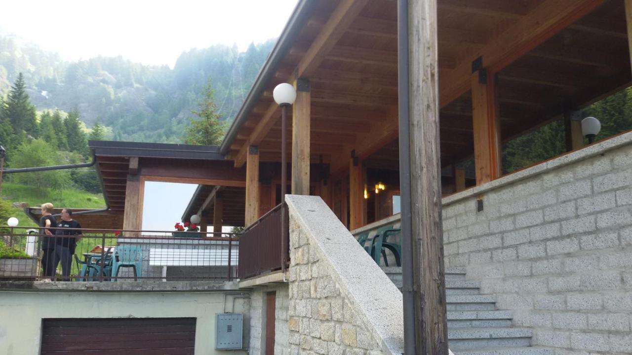 Rifugio Stella Alpina Hotel Saviore dell'Adamello Kültér fotó