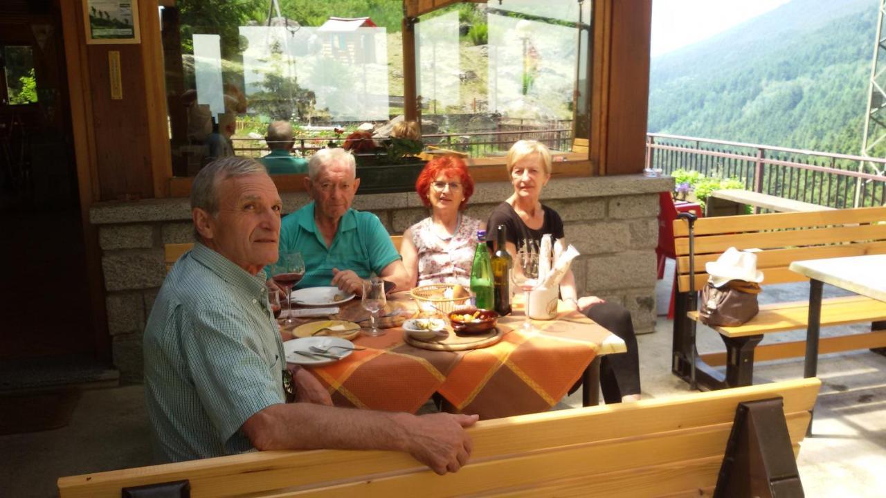 Rifugio Stella Alpina Hotel Saviore dell'Adamello Kültér fotó