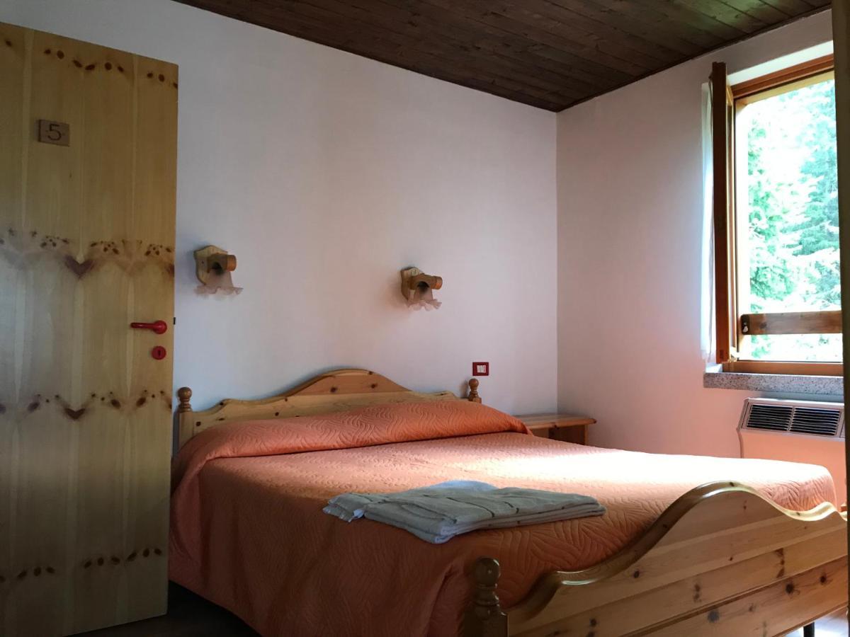 Rifugio Stella Alpina Hotel Saviore dell'Adamello Kültér fotó